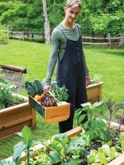 Garden Hods -Pots - Planters Store 39 761 0146 tif