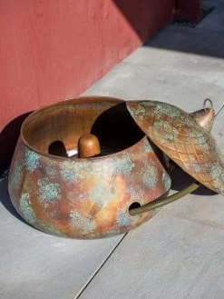 Acorn Hose Pot 10 Acorn Hose Pot -Pots - Planters Store 3 4 crop 8613361 0051