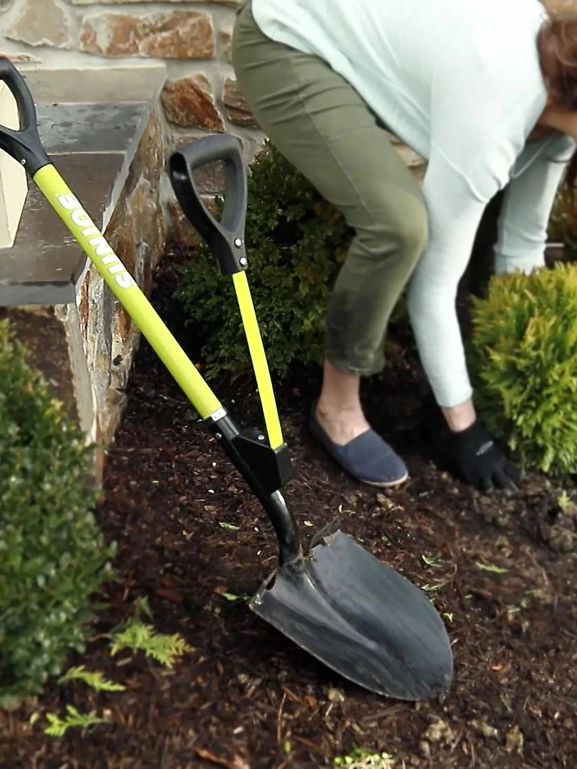 Sun Joe® Shovelution Steel Blade Shovel With Spring Assist Handle 3 Sun Joe® Shovelution Steel Blade Shovel With Spring Assist Handle