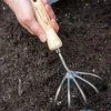 Gardener’s Lifetime 5-Tine Cultivator With Short Handle